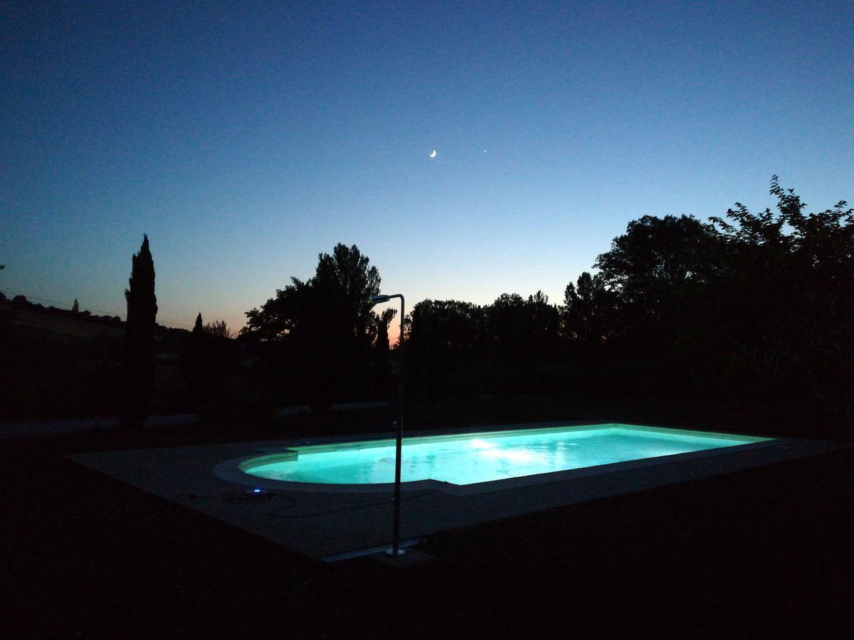 Casa Sorgente Bed & Breakfast San Costanzo Luaran gambar