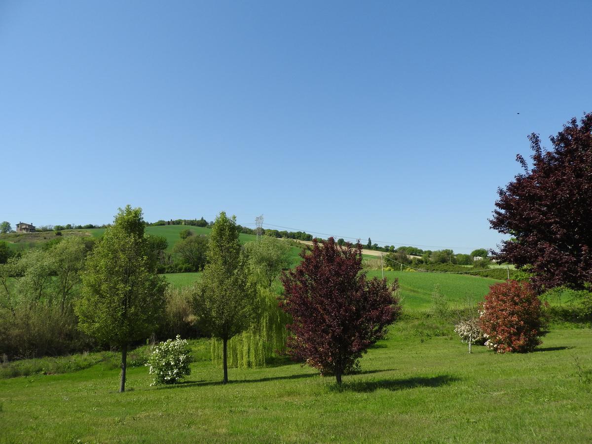 Casa Sorgente Bed & Breakfast San Costanzo Luaran gambar