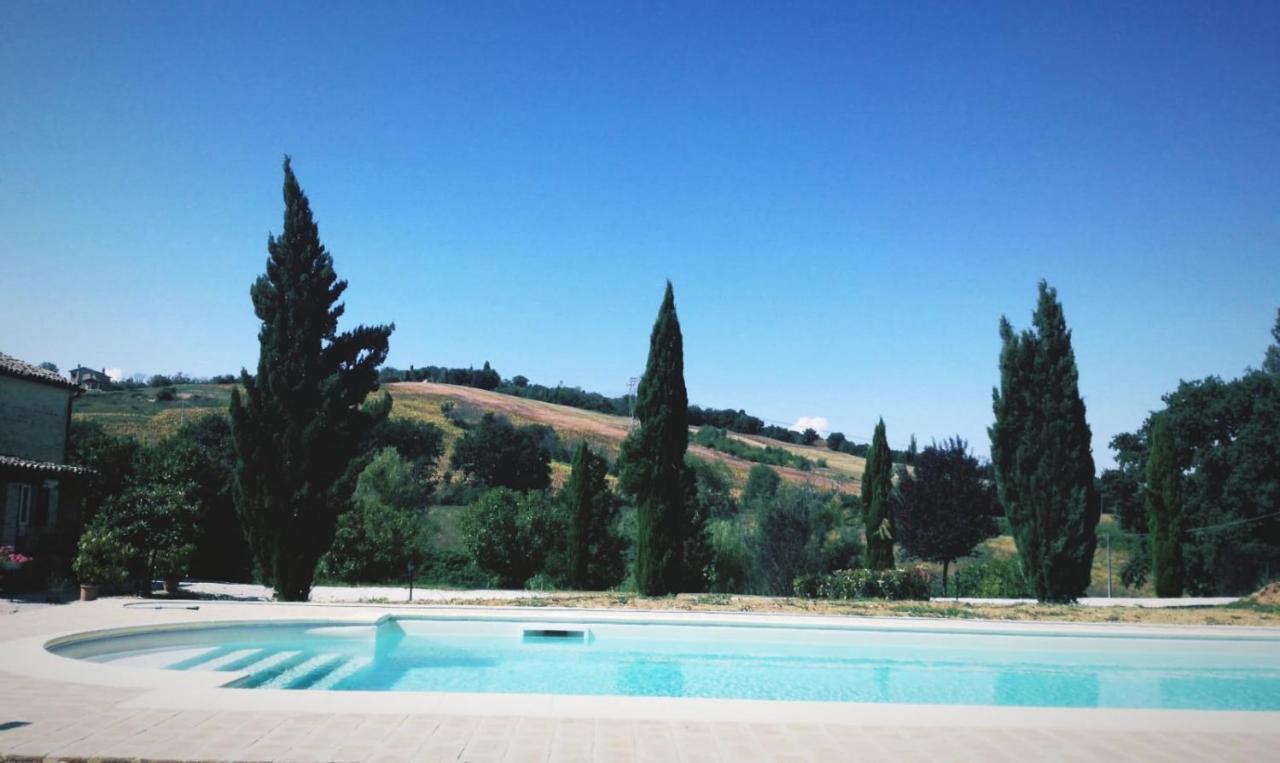 Casa Sorgente Bed & Breakfast San Costanzo Luaran gambar