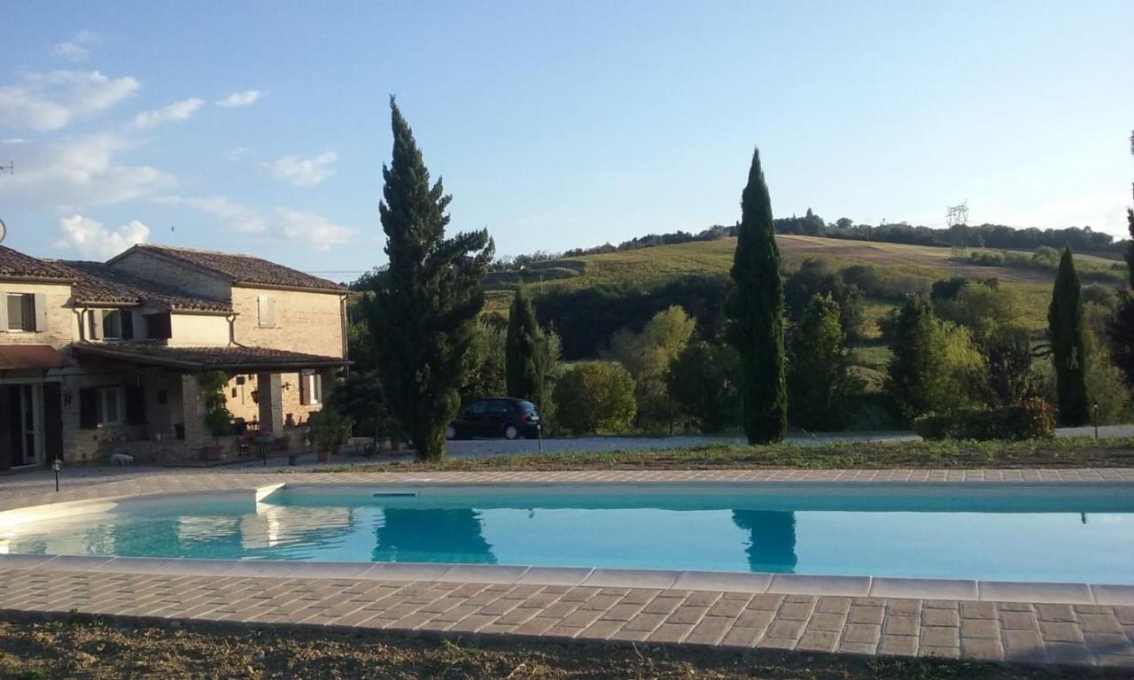 Casa Sorgente Bed & Breakfast San Costanzo Luaran gambar